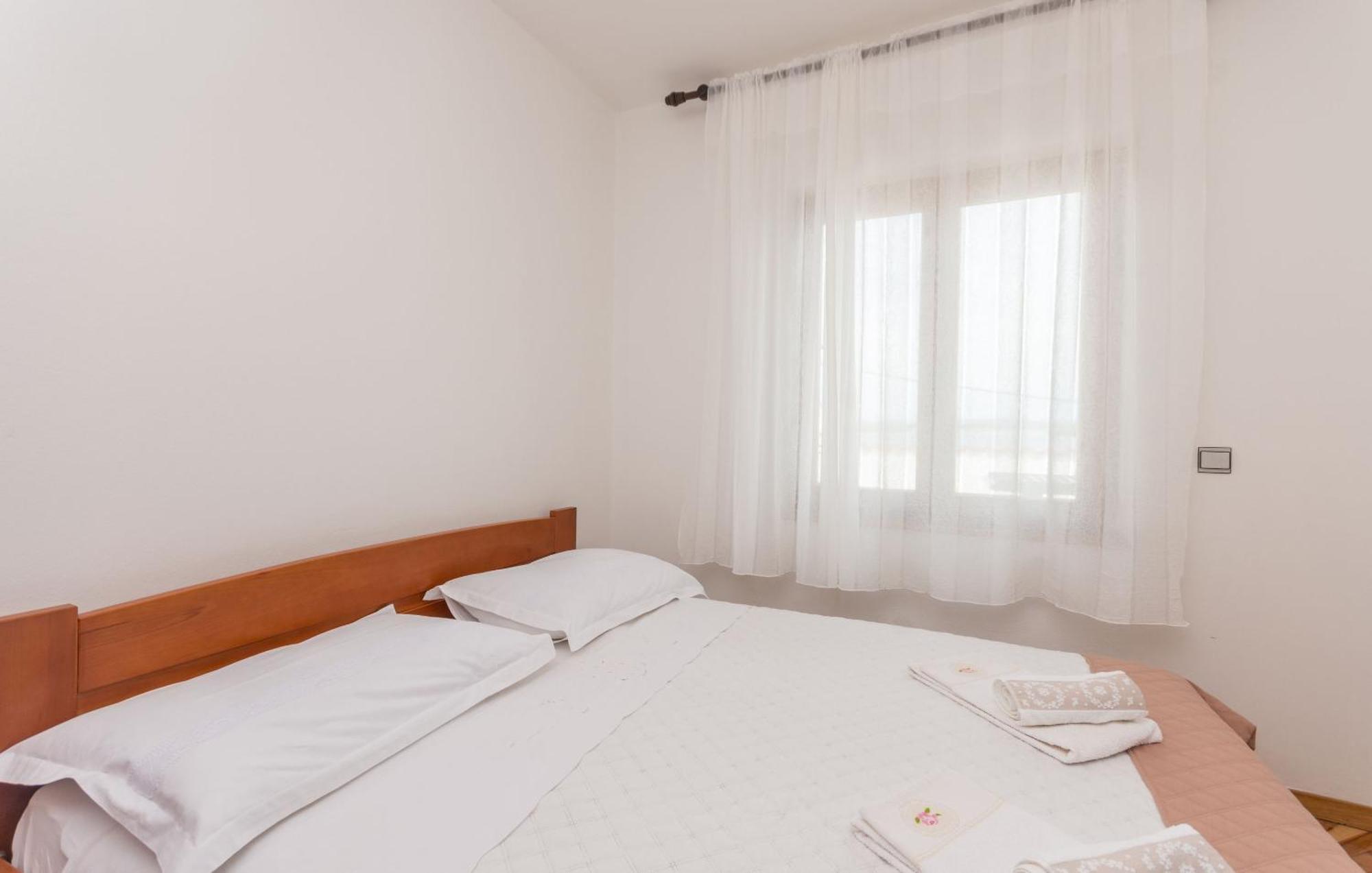 Apartment Blazenka - 20M From The Sea Tkon Exterior photo