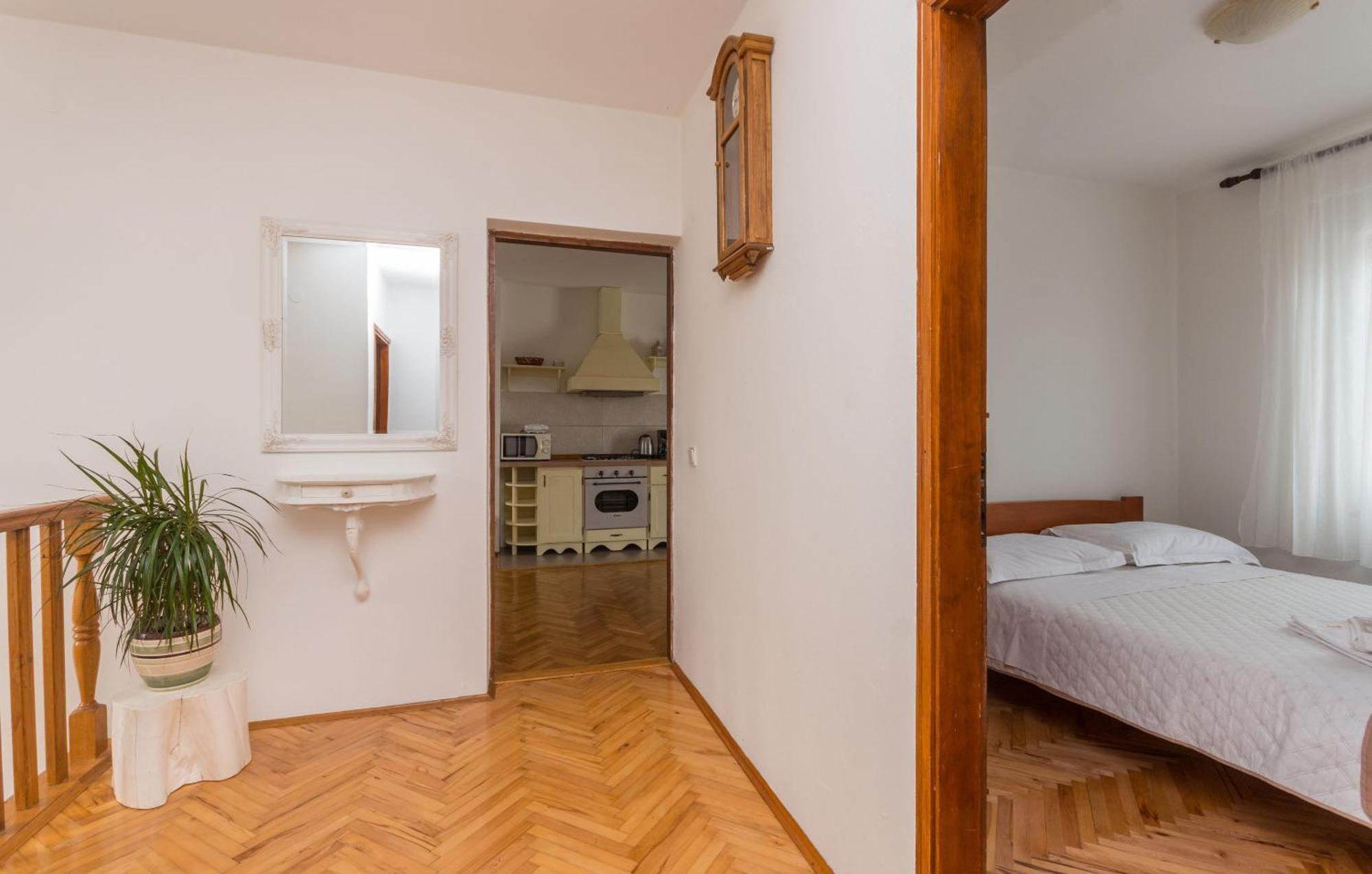 Apartment Blazenka - 20M From The Sea Tkon Exterior photo
