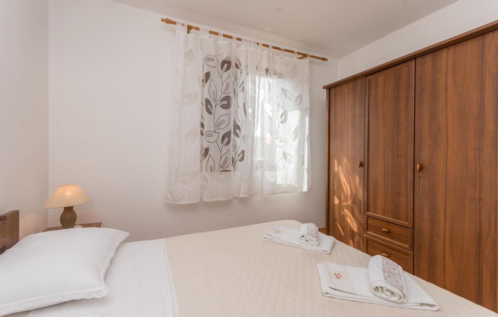 Apartment Blazenka - 20M From The Sea Tkon Exterior photo